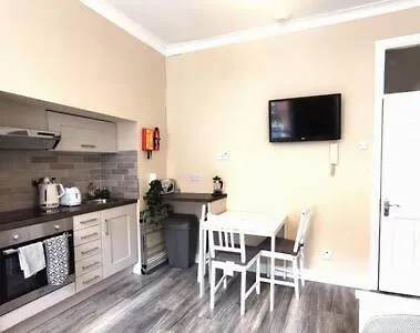 Cosy Off Oconnell Fast Wifi Апартаменты *